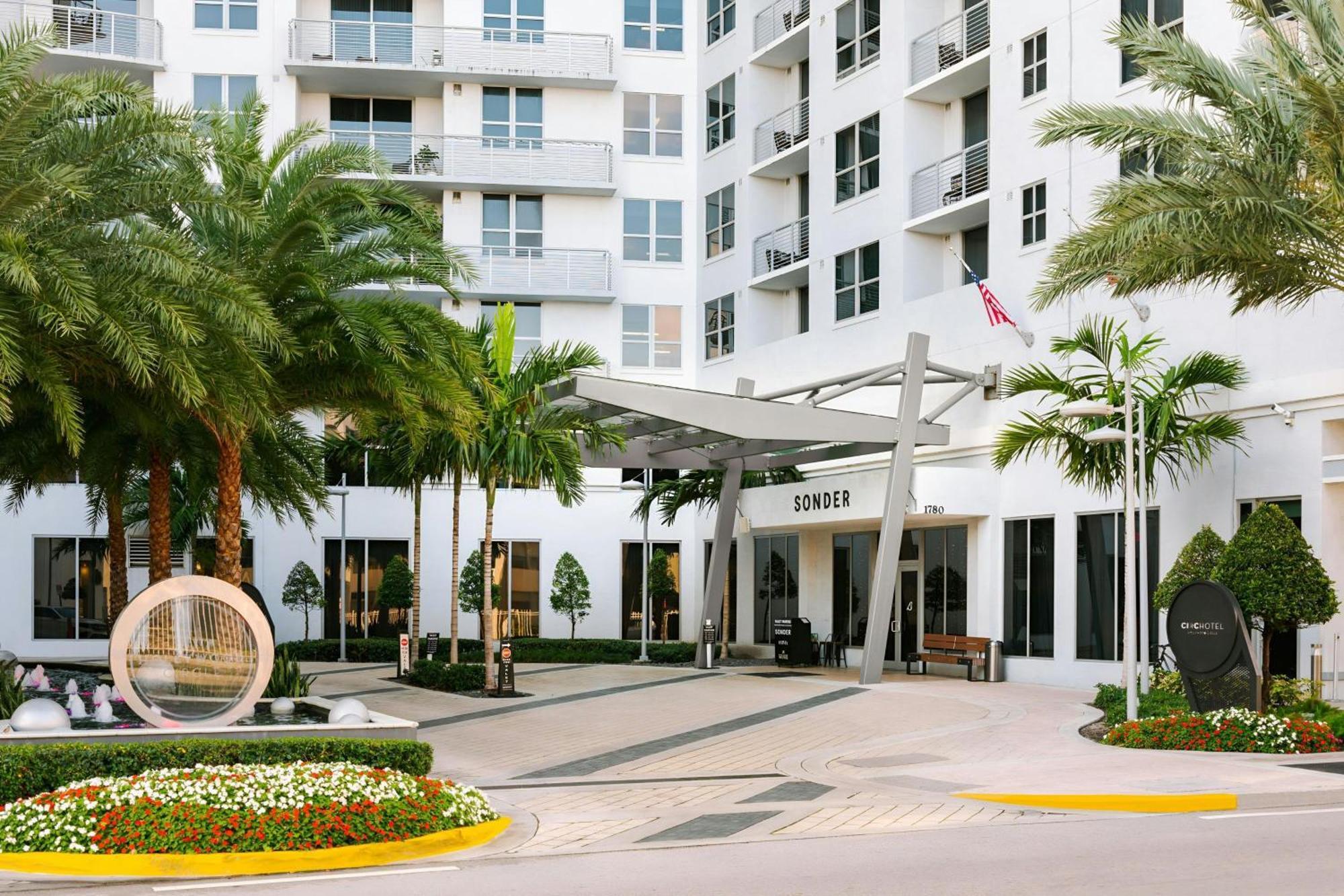 The Circ Hotel Hollywood, Sonder By Marriott Bonvoy Экстерьер фото